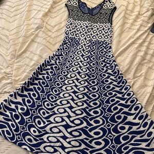 NIC+ZOE Navy and White Geometric Midi Dress